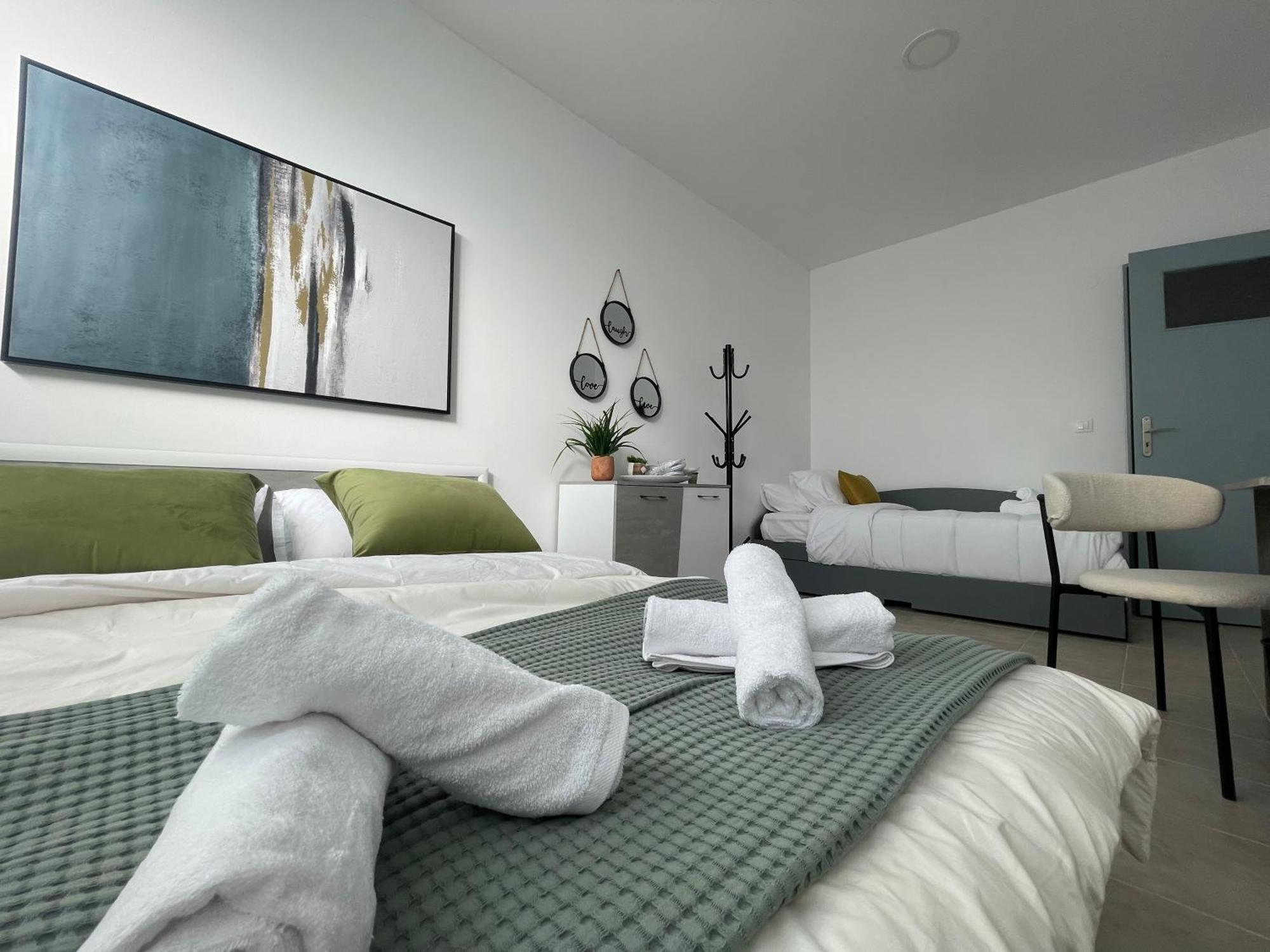 Aiolos Chania Center Luxury Apartment Near The Garden Экстерьер фото